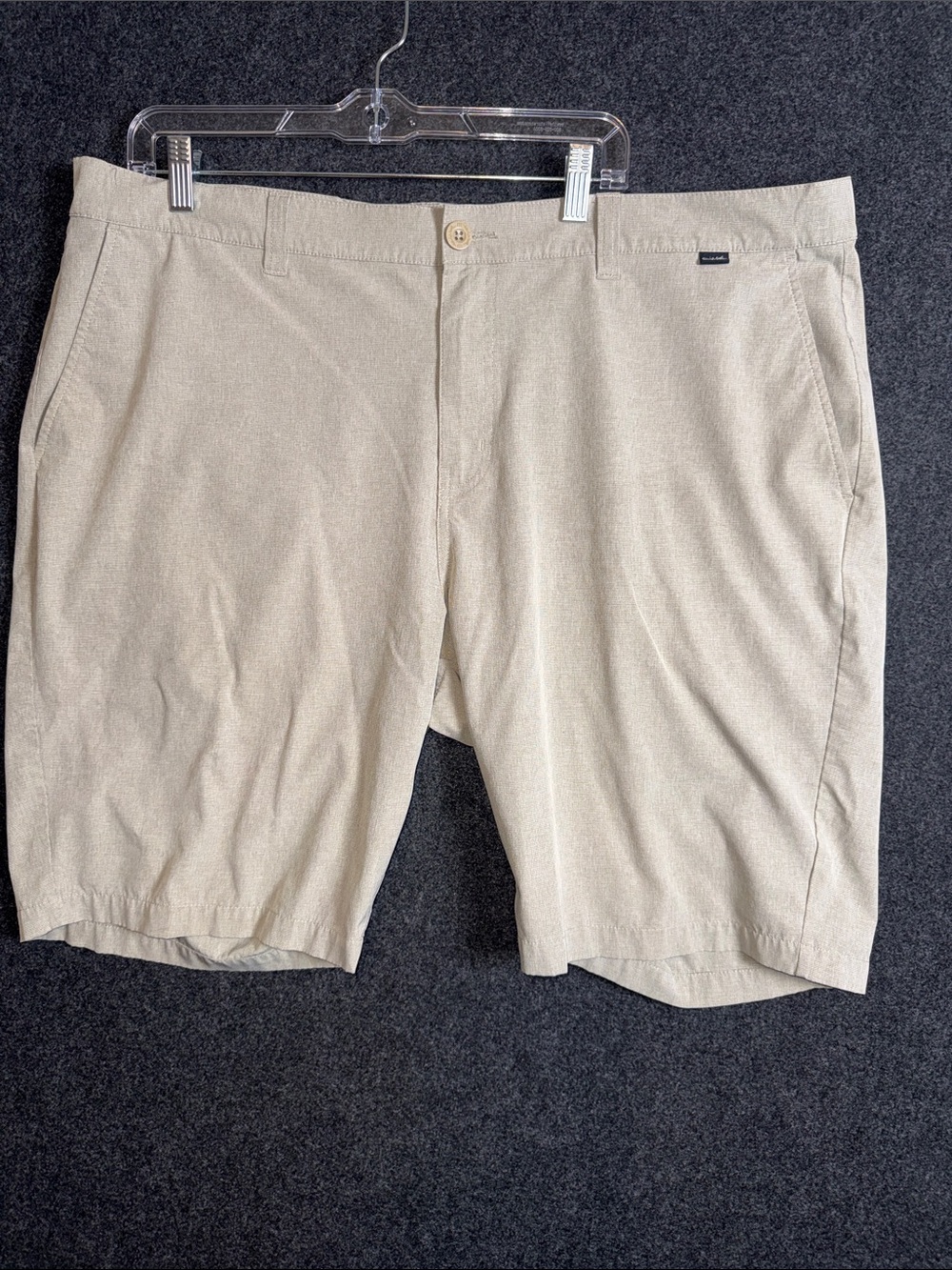 TravisMathew Beck Khaki Heathered Performance Golf Shorts Mens 42 Stretch